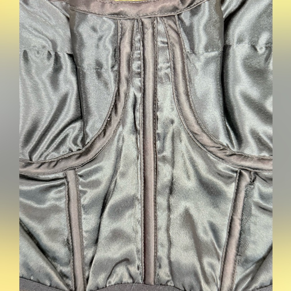 Victoria’s Secret Cropped Beaded Satin Bustier Top - Picture 8 of 8